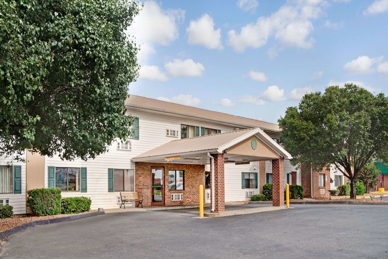Super 8 by Wyndham West Memphis - foto 1