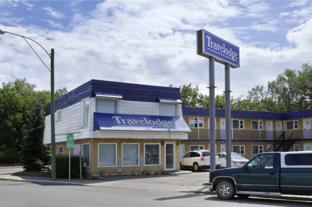 Travelodge by Wyndham Moose Jaw - photo 2