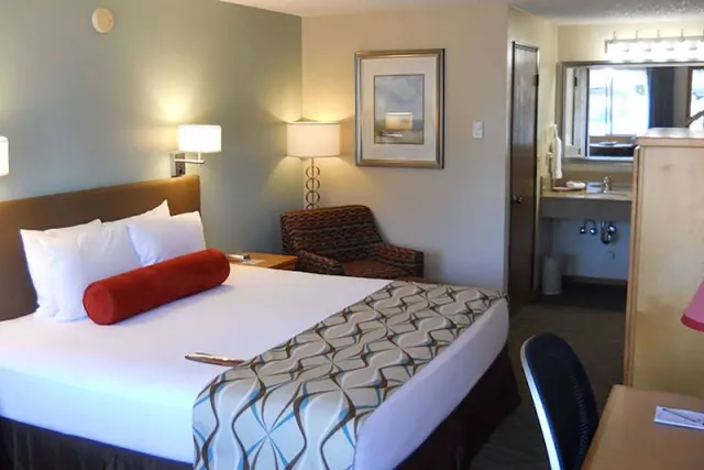 Super 8 by Wyndham Florence OR, Oregon
