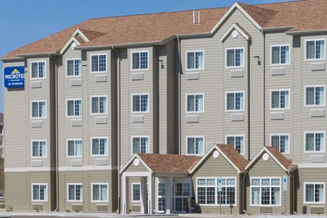 Microtel Inn  Suites by Wyndham Tioga - photo 2
