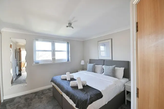 Elms Way Donnini Apartments - photo 2