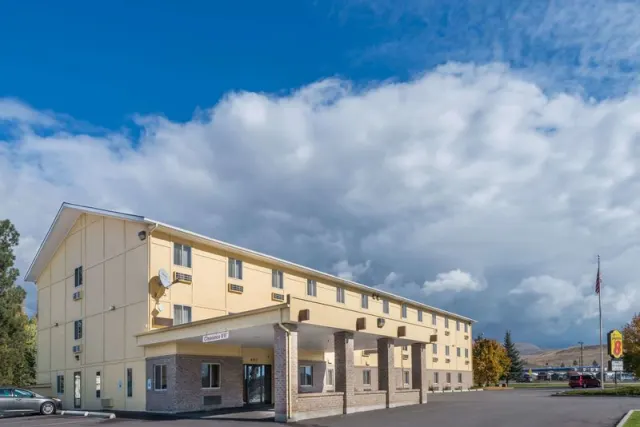 Super 8 by Wyndham MissoulaReserve St, Montana