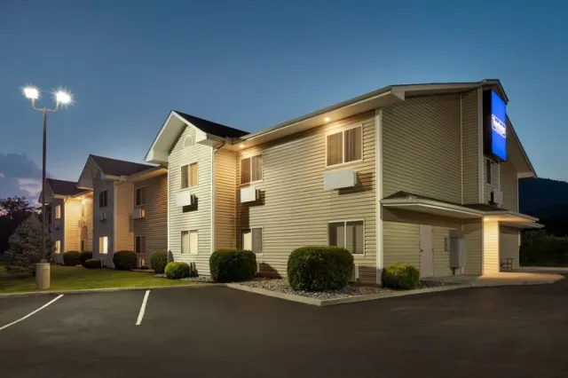 Travelodge by Wyndham Low Moor Near Covington - photo 3