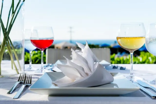 Hotel Matheo Villas  Suites - photo 2