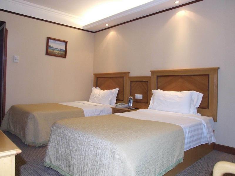 Huanghai Hotel - photo 1