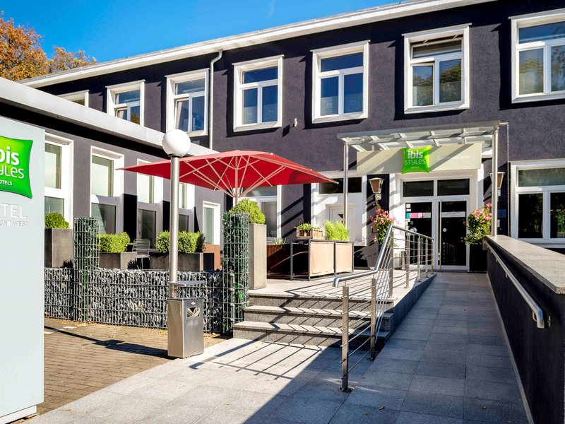 Z Boutique Hotel - photo 1