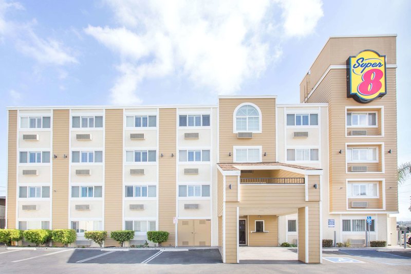 Super 8 by Wyndham National City Chula Vista - photo 1