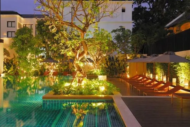 Woodlands Suites Serviced Residences - photo 4