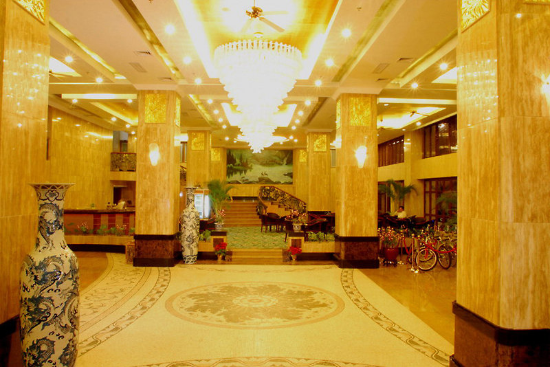 Linda Seaview Hotel - photo 1