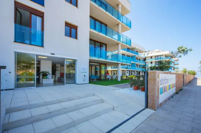 Ferrer Skyline Aparthotel - photo 2