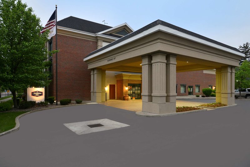 Hampton Inn East Aurora - photo 1