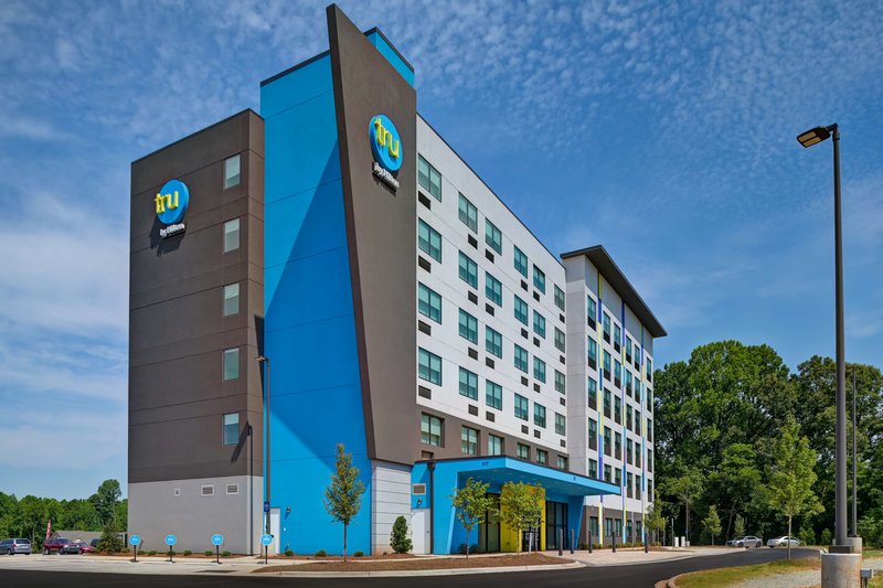 Tru by Hilton Mooresville - photo 1
