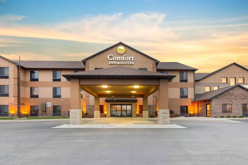 Comfort Inn & Suites - ảnh 1