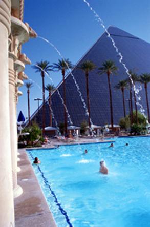 Luxor Hotel & Casino - photo 3