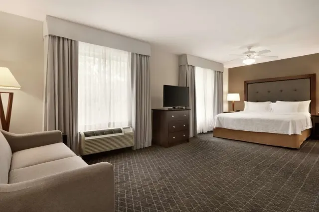 Dover House Resort - photo 3