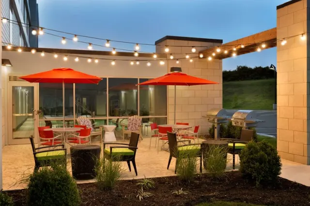 AC Hotel Cincinnati at Liberty Center - foto 4