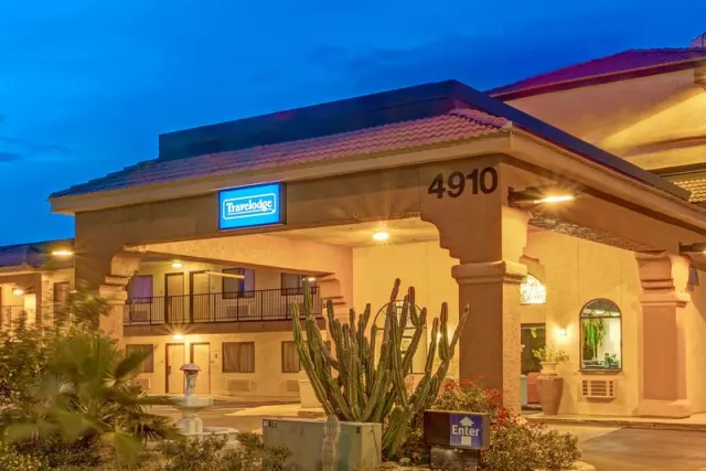 Travelodge by Wyndham Tucson AZ - photo 2