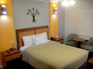 FairBridge Inn & Suites Merced/Gateway to Yosemite - photo 1