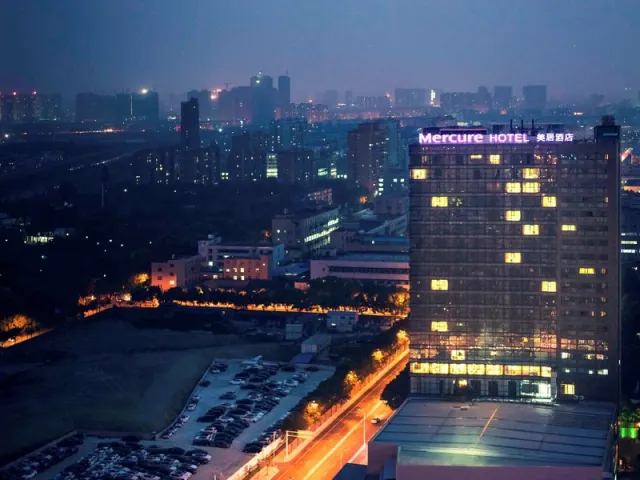 Mercure Wuhan Changqing Park, Central China