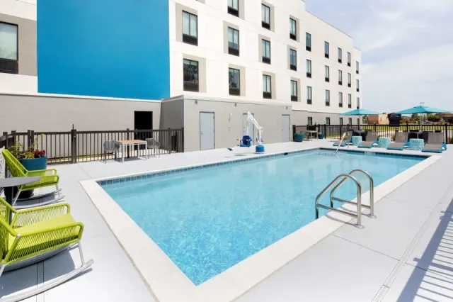 Hampton Inn  Suites DIberville Biloxi - photo 4