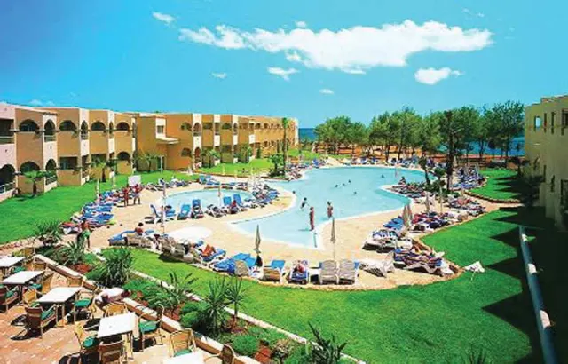 Grupotel Santa Eulària & Spa - photo 2