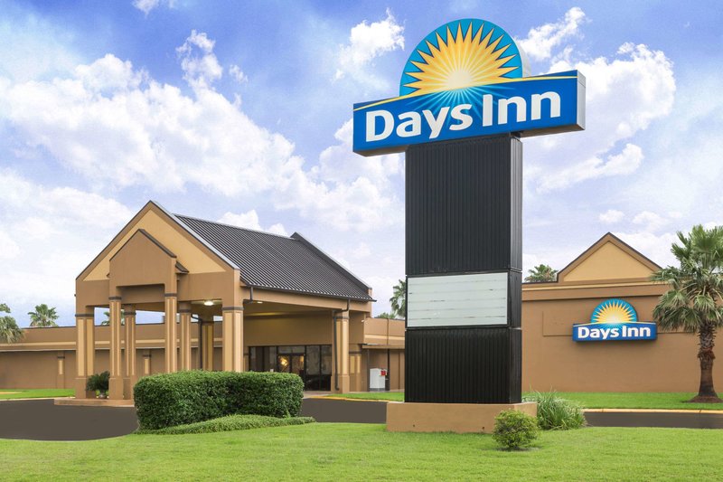 Days Inn by Wyndham Jennings - photo 1