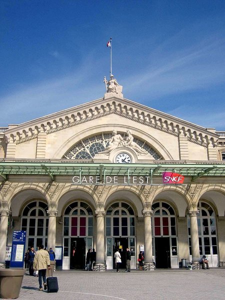 ibis Paris Gare du Nord TGV - photo 4
