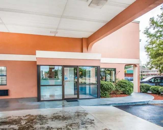 Econo Lodge Dothan, Dothan