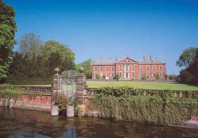 Bosworth Hall Hotel & Spa - photo 2