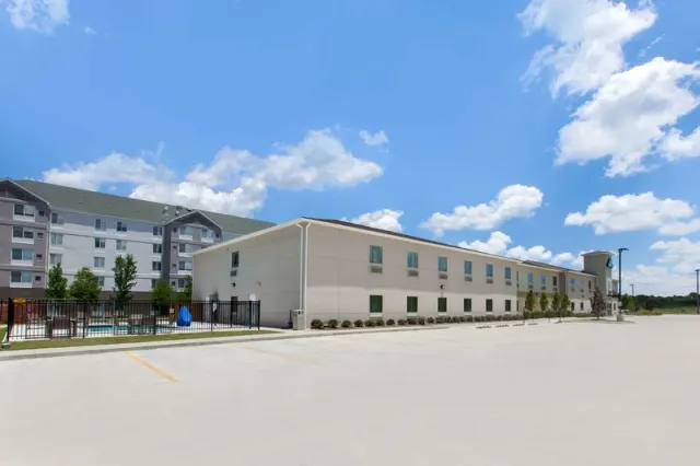 Days Inn by Wyndham Baton Rouge Airport, Baton Rouge