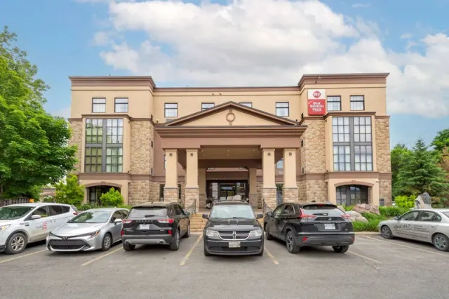 Best Western Plus Perth Parkside Inn & Spa, Ontario