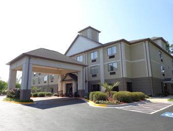 Baymont by Wyndham Columbia Fort Jackson - photo 1