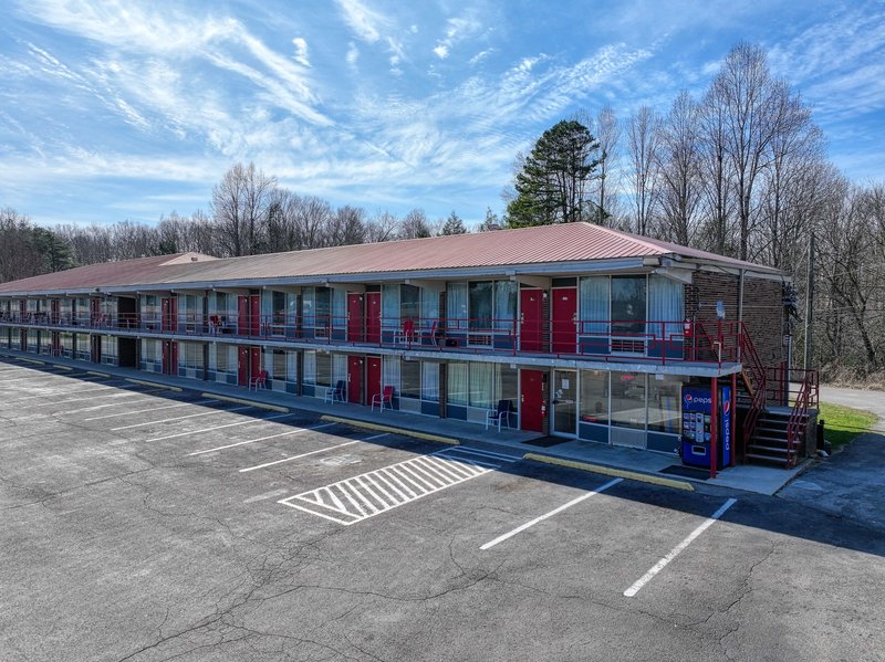 OYO Hotel Whitely City Hwy 27 KY - photo 1