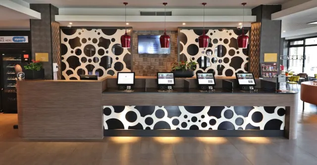XO Hotels Park West - photo 3