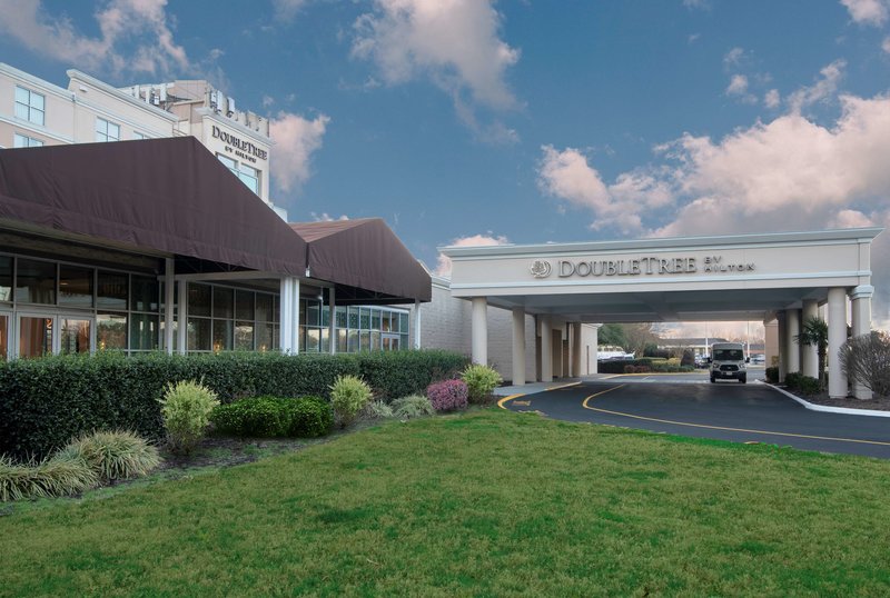 DoubleTree by Hilton Hotel Norfolk Airport - photo 1
