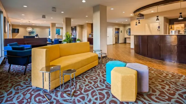 Best Western Dothan Inn & Suites - zdjęcie 2