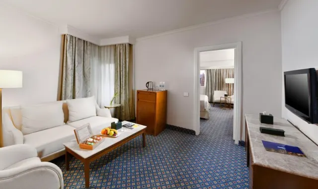 Baron Hotel Cairo - photo 3
