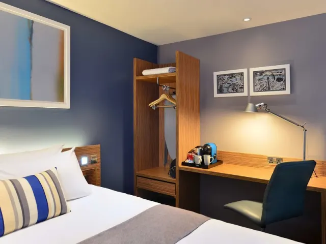 VR Queen Street Hotel - photo 4