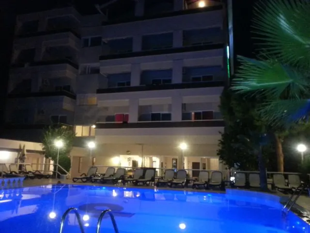 Park Hotel - foto 2