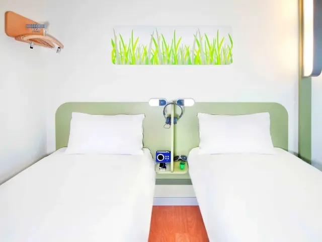 Ibis budget Bourges - foto 2