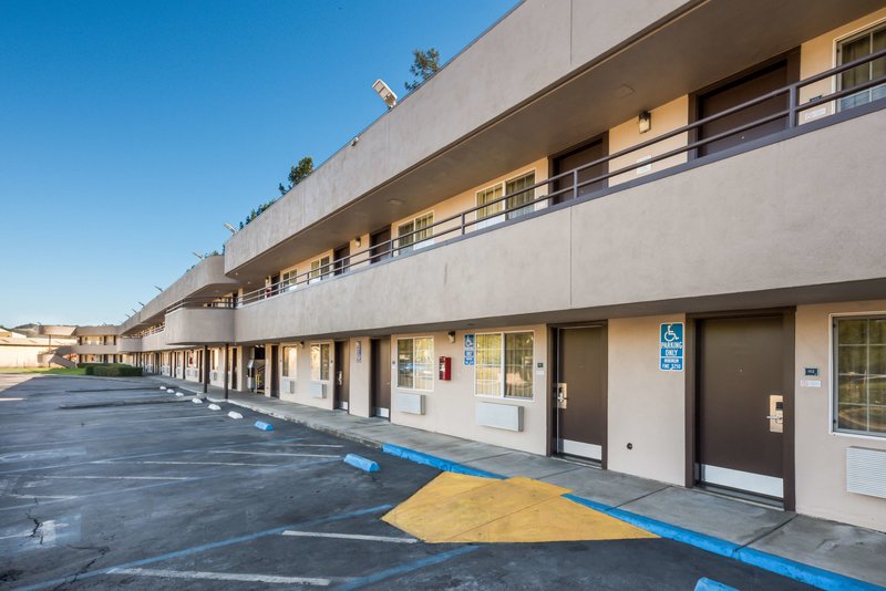 Americas Best Value Inn - Santa Rosa - foto 1