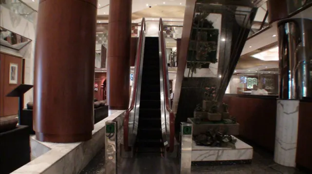 Admiral Plaza Hotel - photo 2