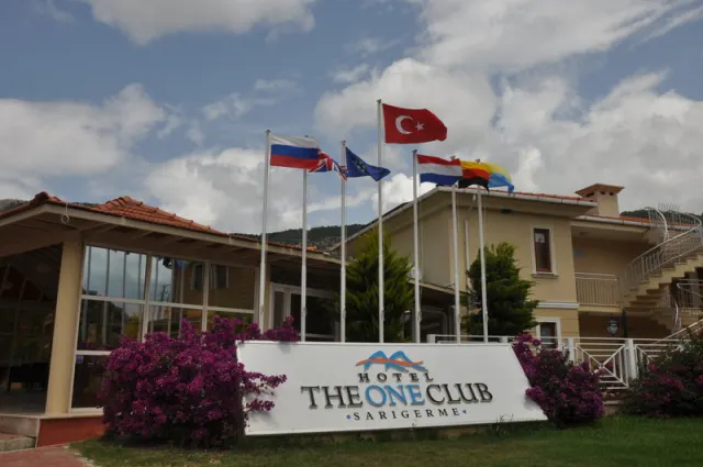 The One Club Hotel - photo 2