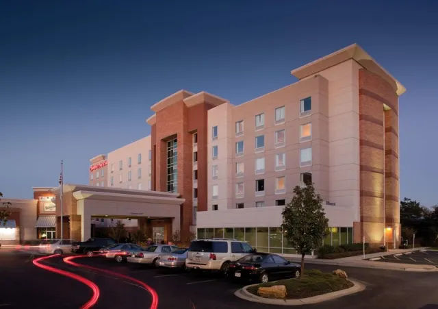 Hampton Inn  Suites St Louis at Forest Park - foto 2