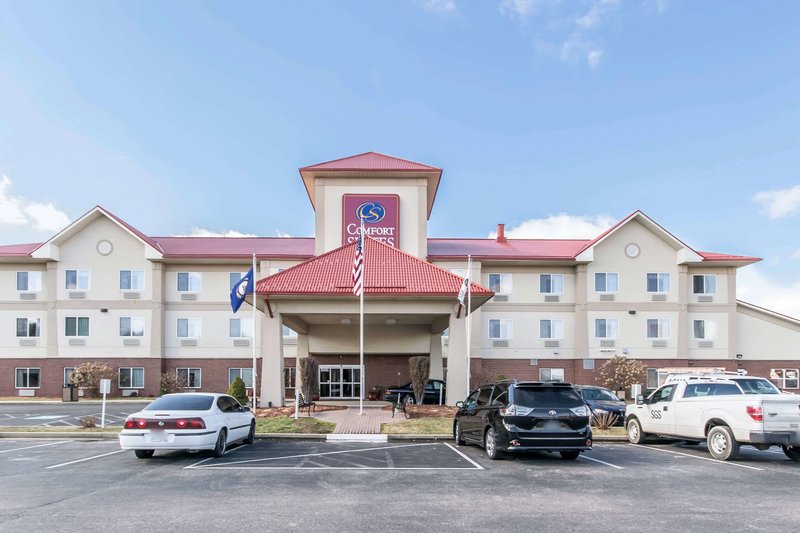 Comfort Suites Owensboro - photo 1