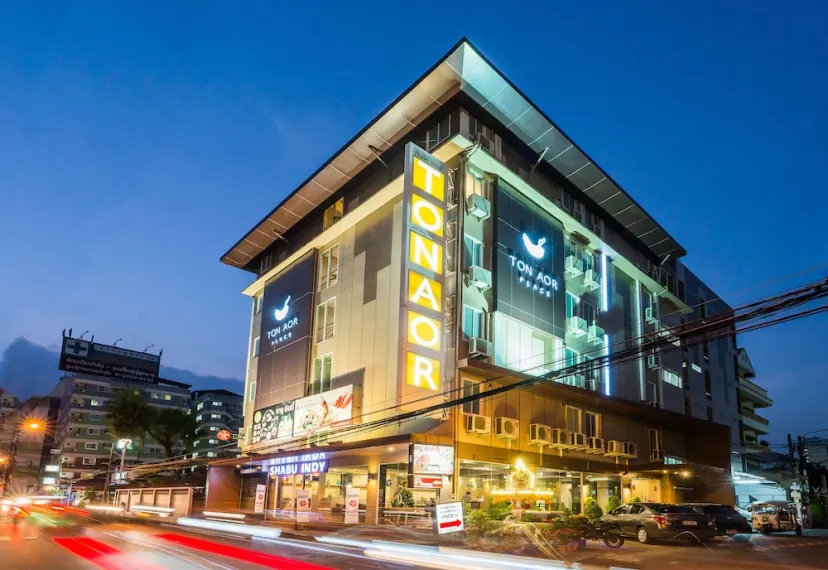 Hotel Ton Aor Place - photo 1
