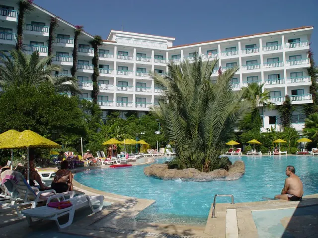 Tropical Beach Resorts - fotografia 4