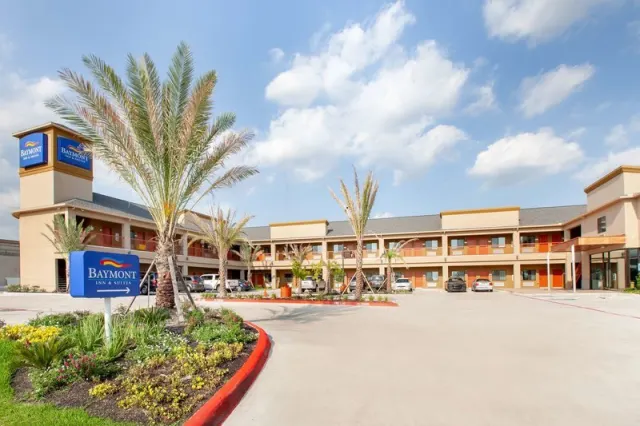 Baymont by Wyndham Houston Hobby Airport - photo 2
