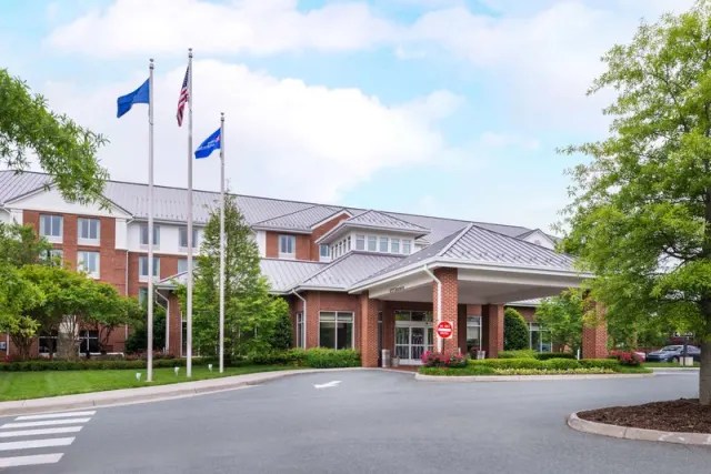 Hilton Garden Inn Charlottesville - photo 2