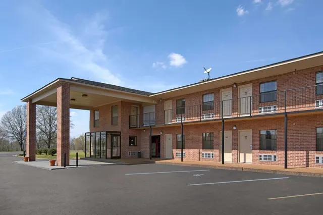Days Inn by Wyndham Brownsville, Brownsville